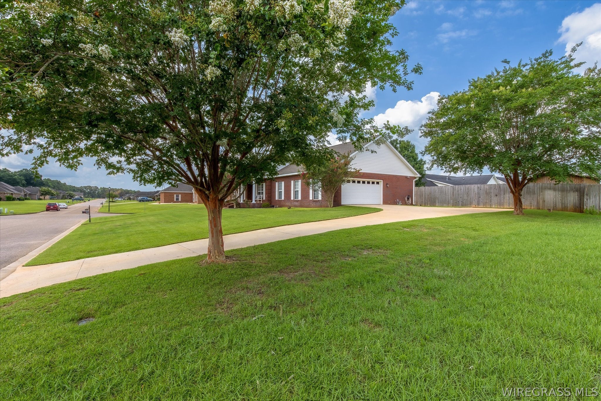 200 Fountain Crest Drive