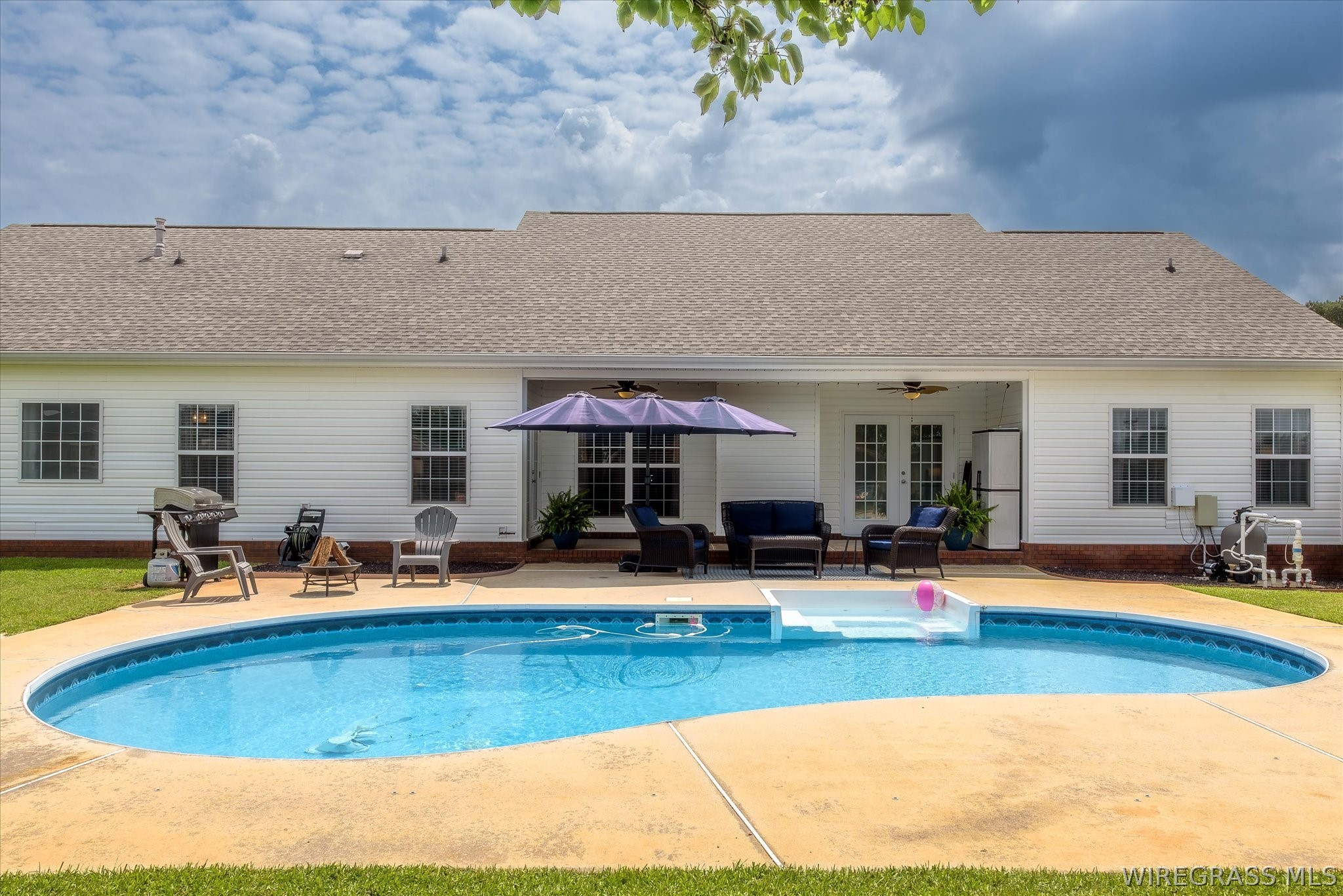 200 Fountain Crest Drive