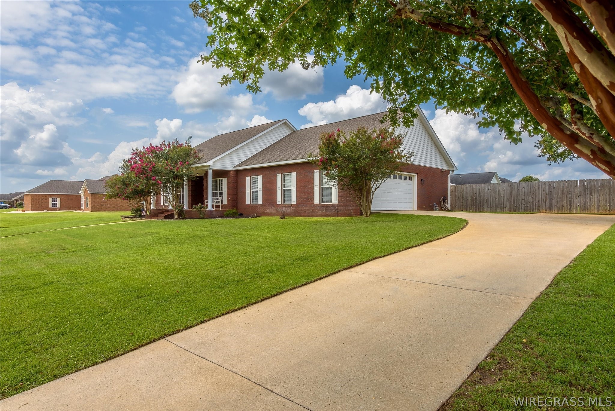 200 Fountain Crest Drive