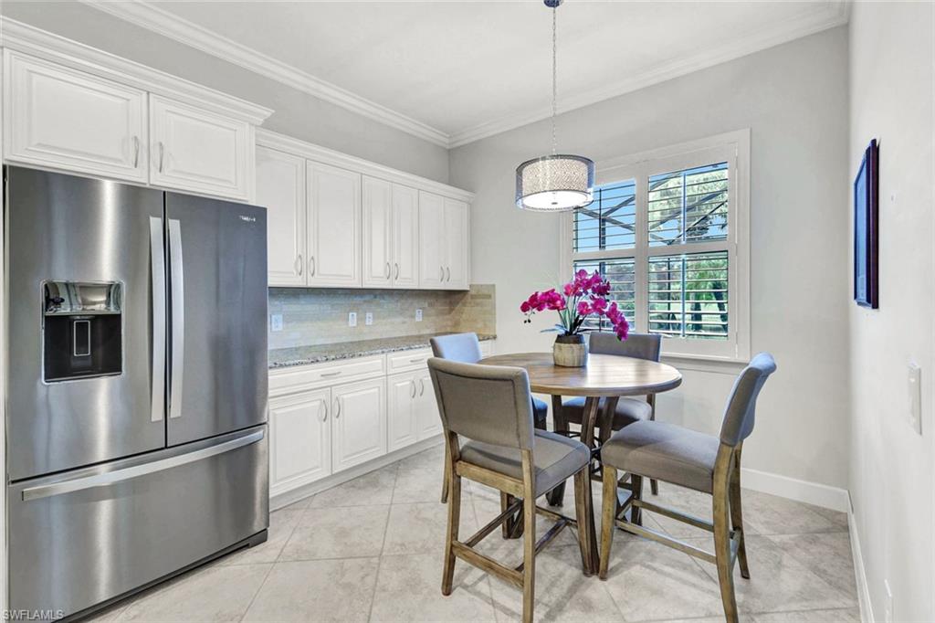 9093 Siesta Bay DR