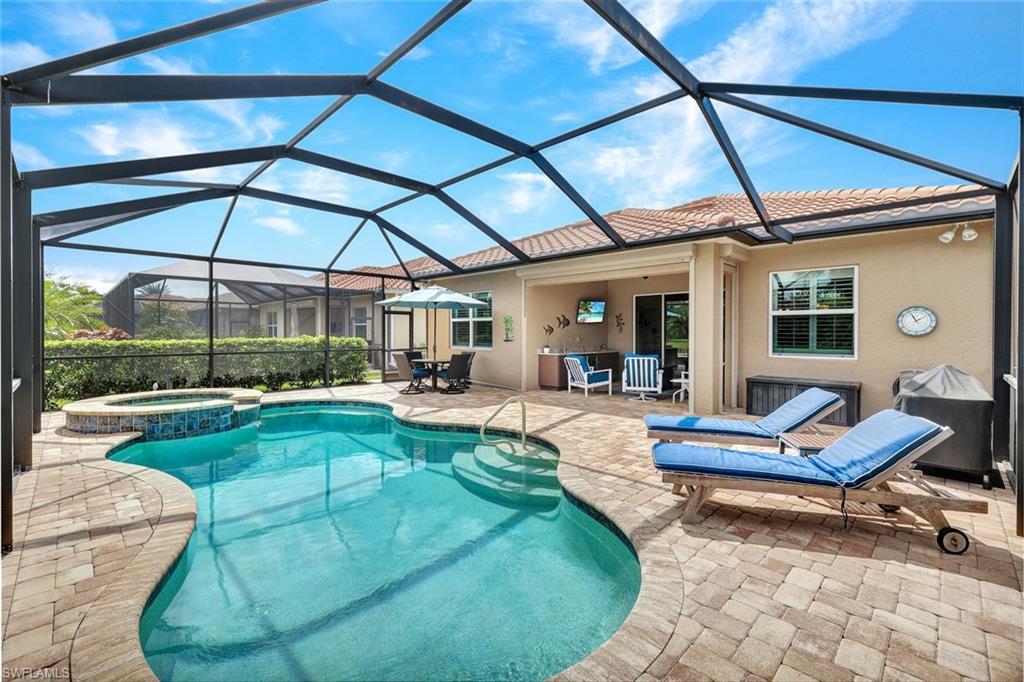 9093 Siesta Bay DR