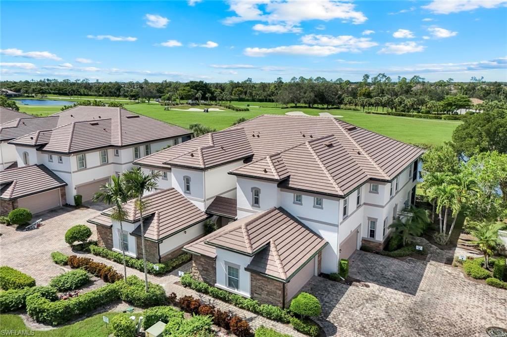 9525 Ironstone TER # 102, NAPLES Unit: 102