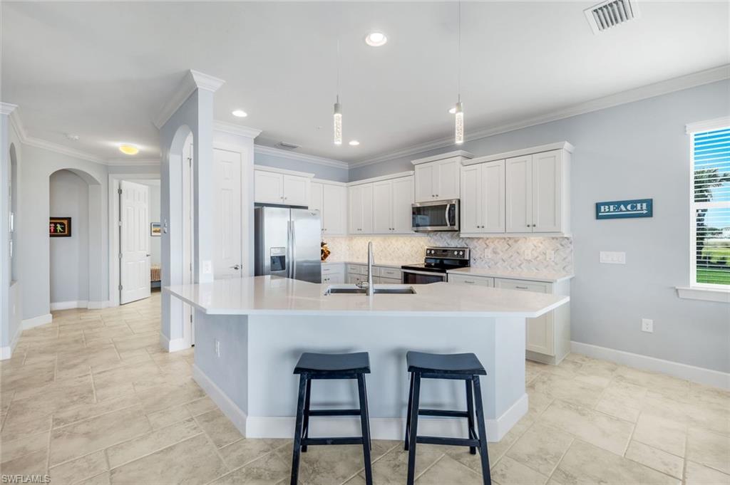 9060 Siesta Bay DR # 101