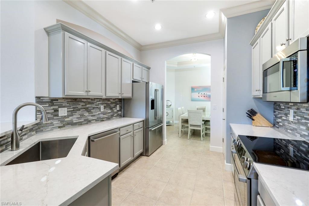 9509 Ironstone TER # 201