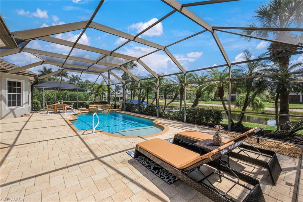 8810 Spinner Cove LN