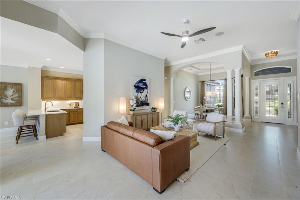 8810 Spinner Cove LN