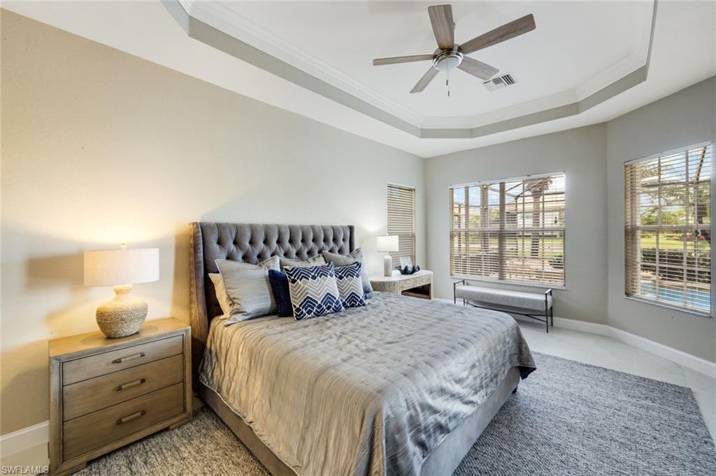 8810 Spinner Cove LN