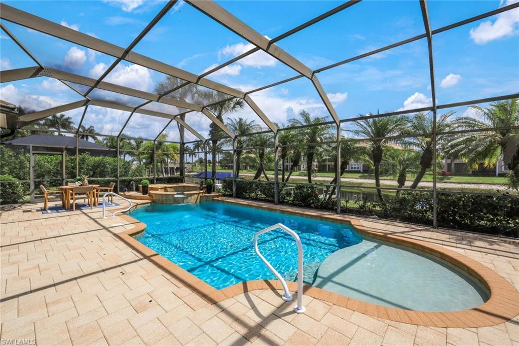 8810 Spinner Cove LN