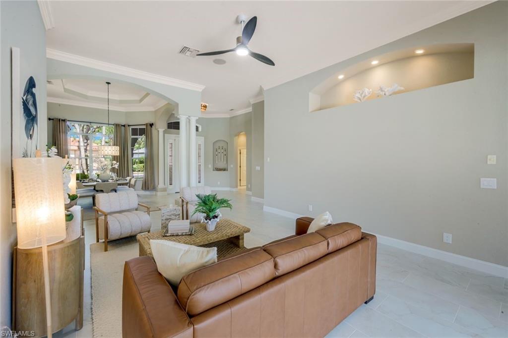 8810 Spinner Cove LN