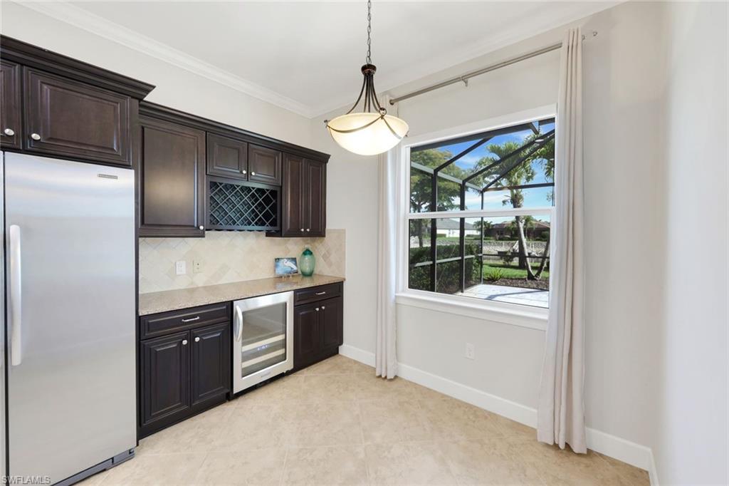 9179 Flint CT