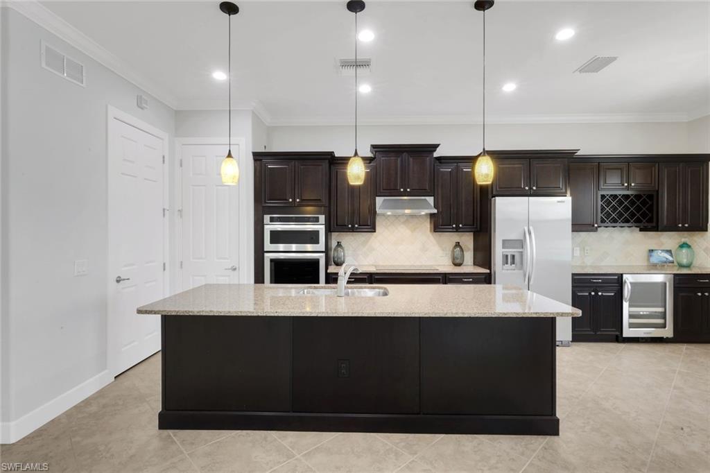 9179 Flint CT