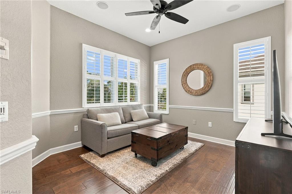 9213 Quartz LN 202