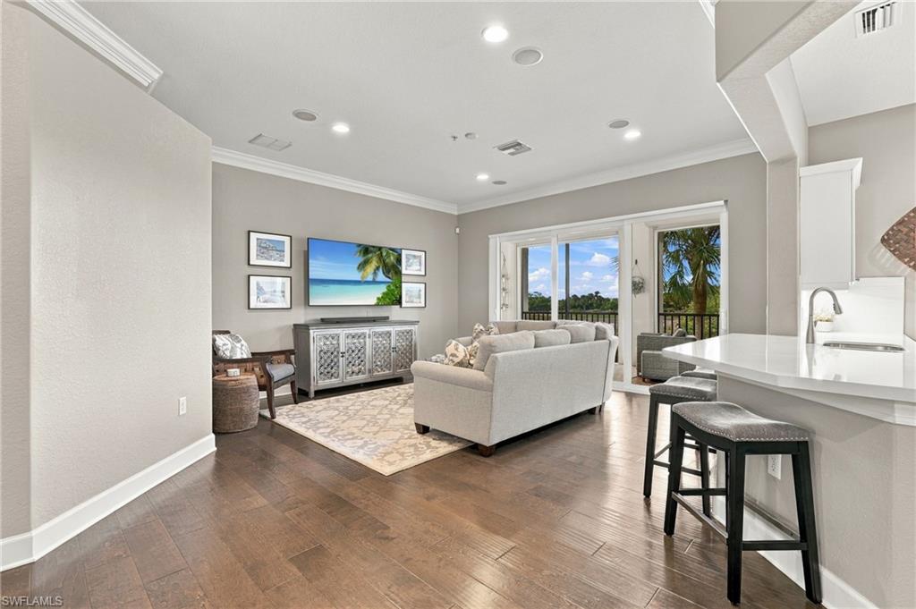 9213 Quartz LN 202
