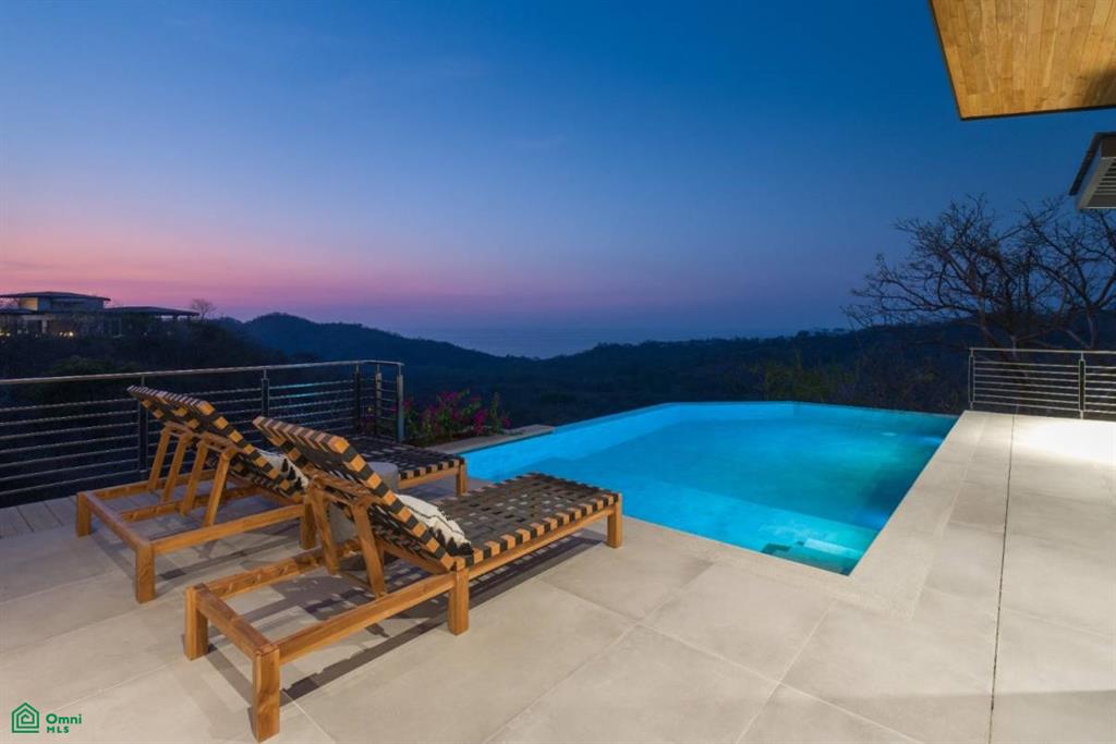 Portfolio KRAIN Luxury Real Estate Costa Rica Team