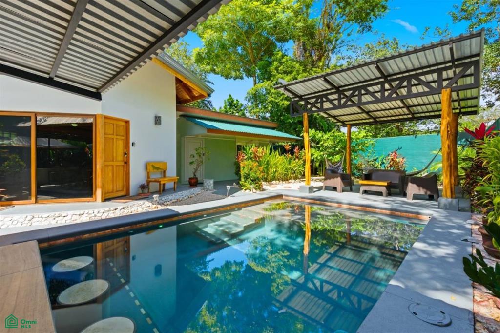 Bougainvillea Tropical Bungalows, Cabo Velas, Guanacaste