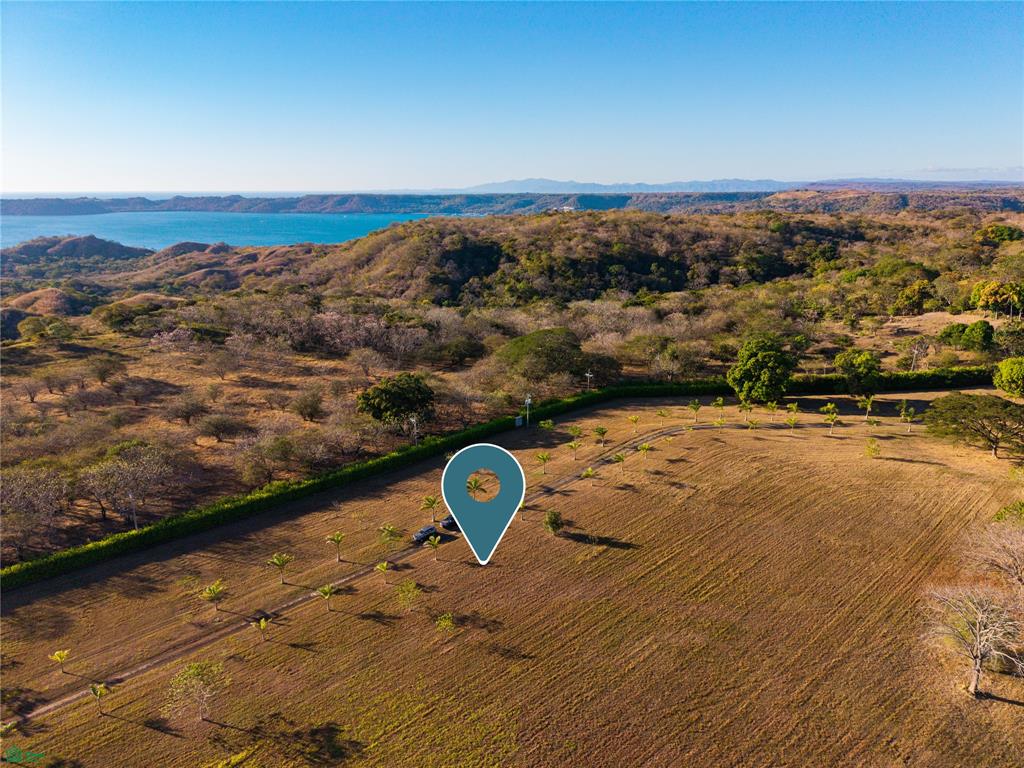 Altos Los Robles Lot 87