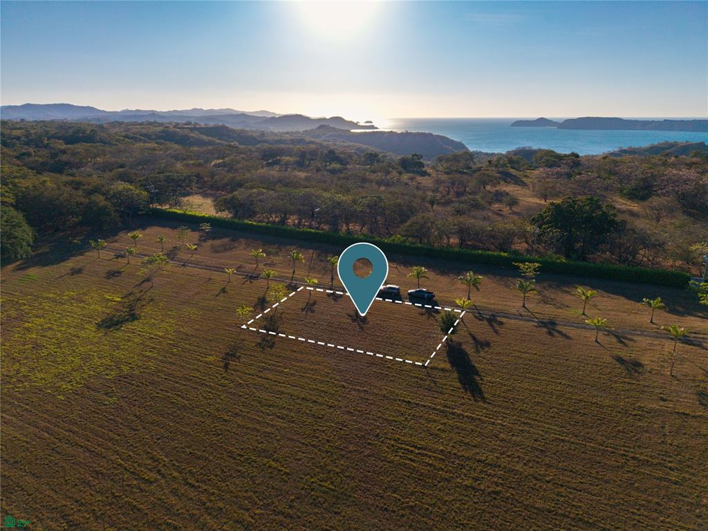 Altos Los Robles Lot 87