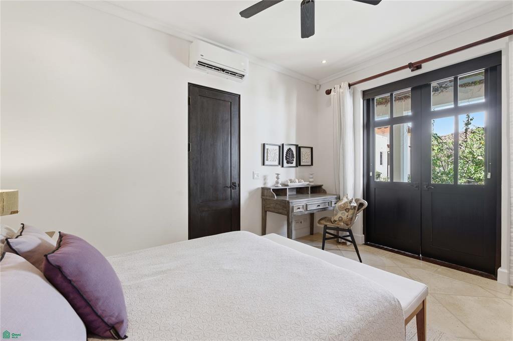 Casa del Alba, Las Catalinas