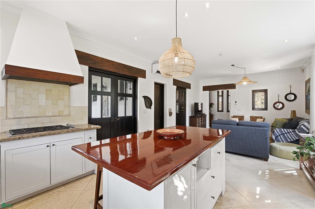 Casa del Alba, Las Catalinas