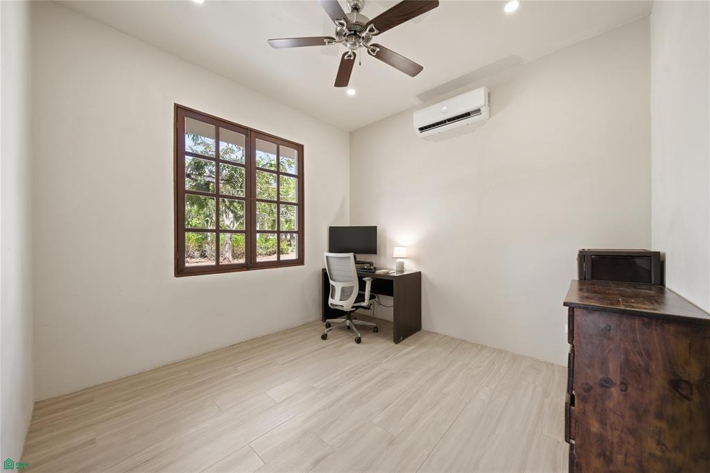 Stella Maris Altos Los Robles 71