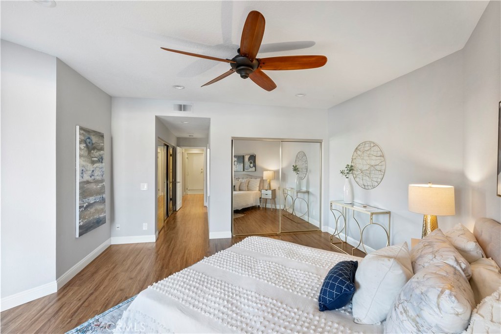 22852 Sailwind Way 2