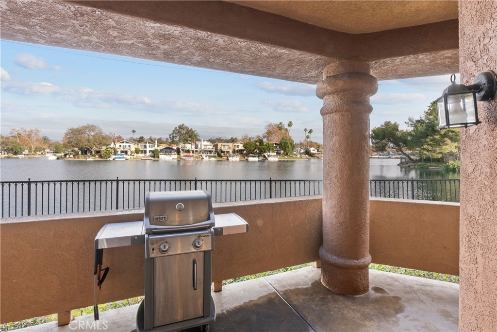 22852 Sailwind Way 2