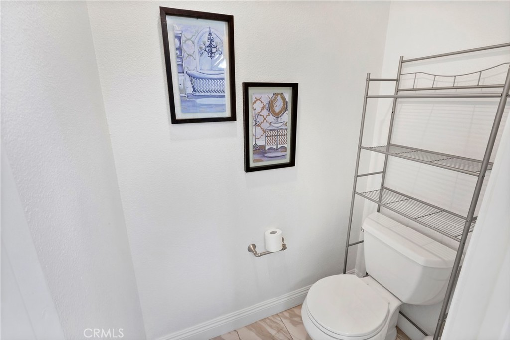 22852 Sailwind Way 2