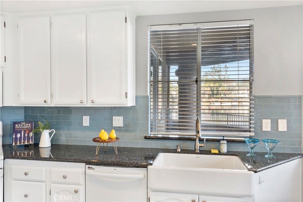 22852 Sailwind Way 2