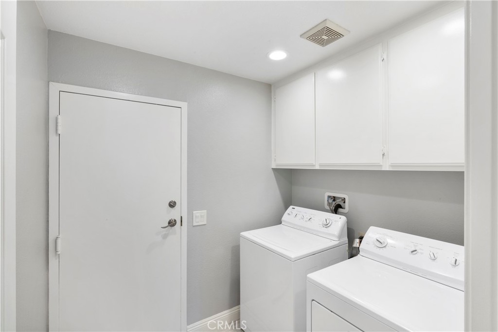 22852 Sailwind Way 2