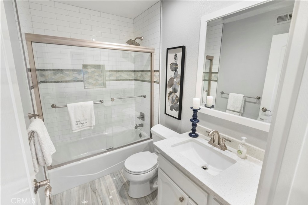 22852 Sailwind Way 2