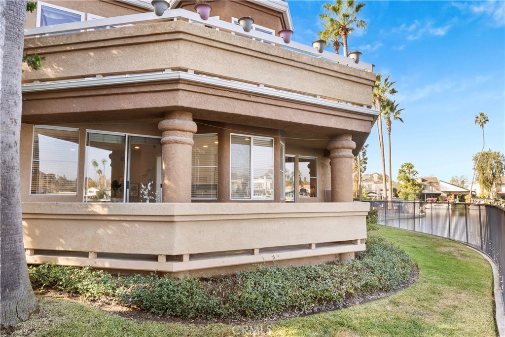 22852 Sailwind Way 2