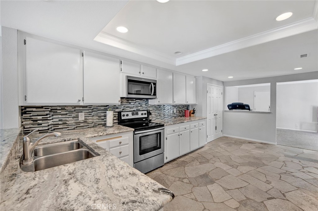 22705 Wood Lake Lane