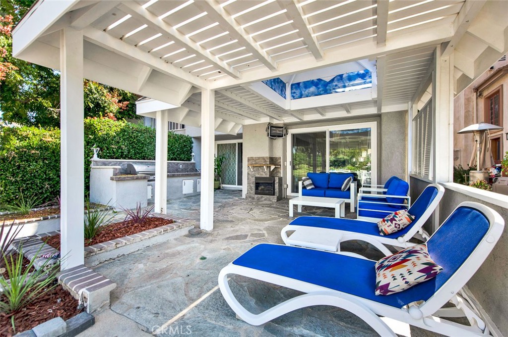 22705 Wood Lake Lane