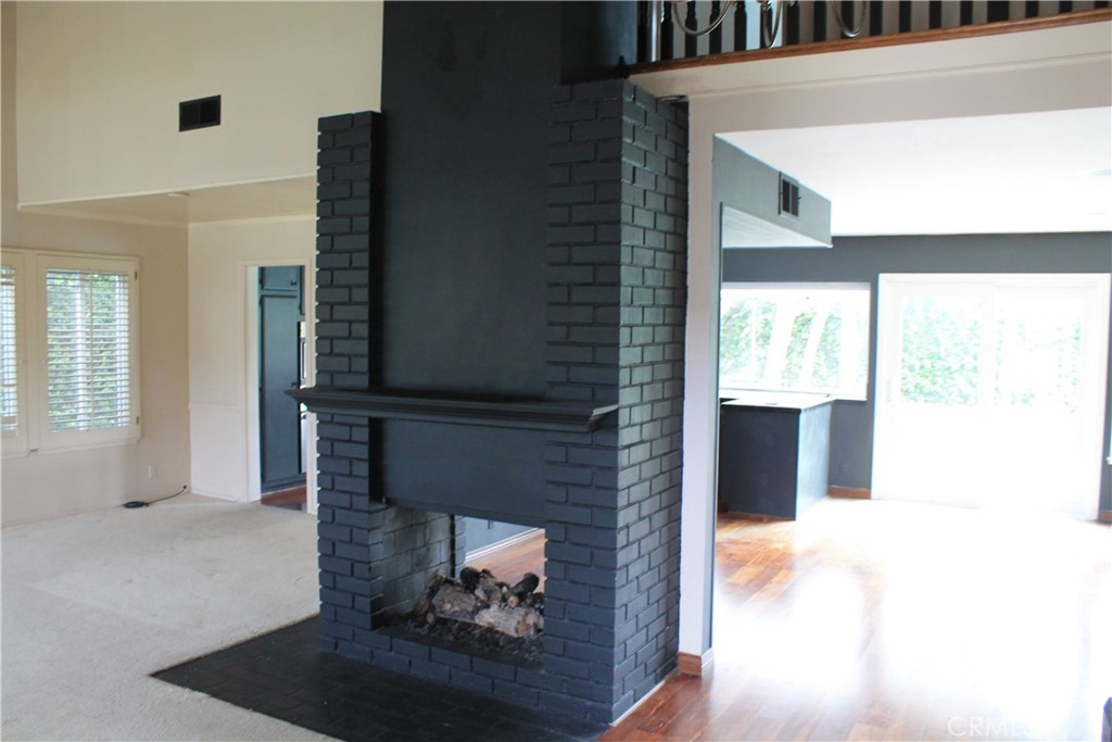 9882 Kings Canyon Drive