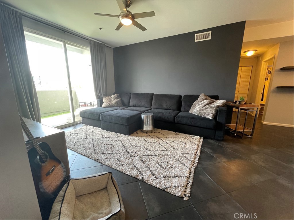 1801 E Katella Avenue 3053