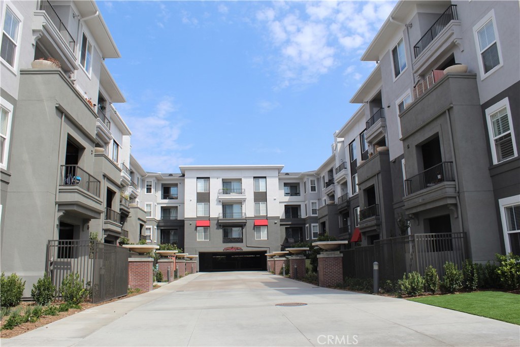 1801 E Katella Avenue 3053