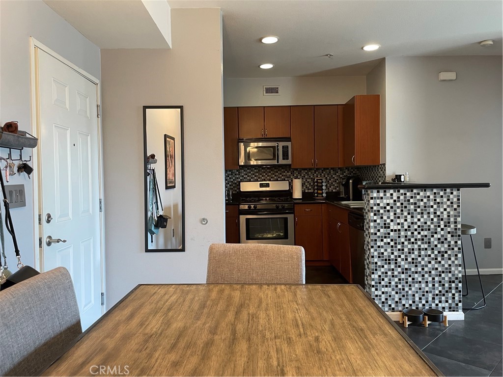 1801 E Katella Avenue 3053