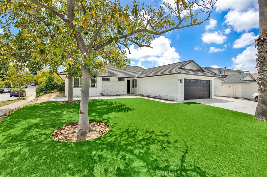 25132 Northrup Drive