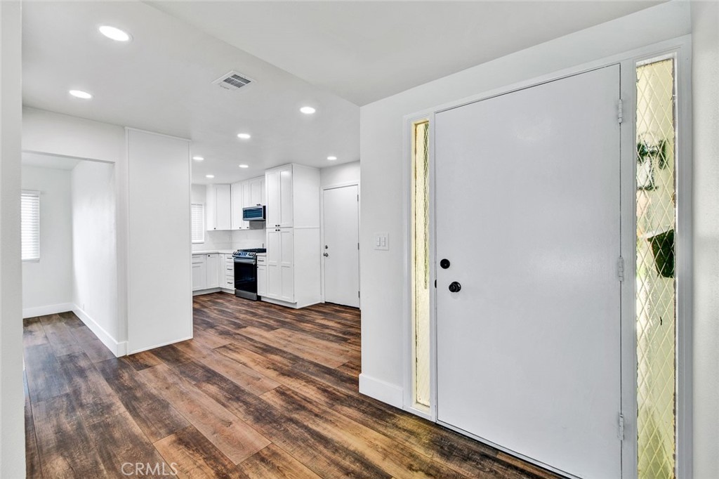 25132 Northrup Drive