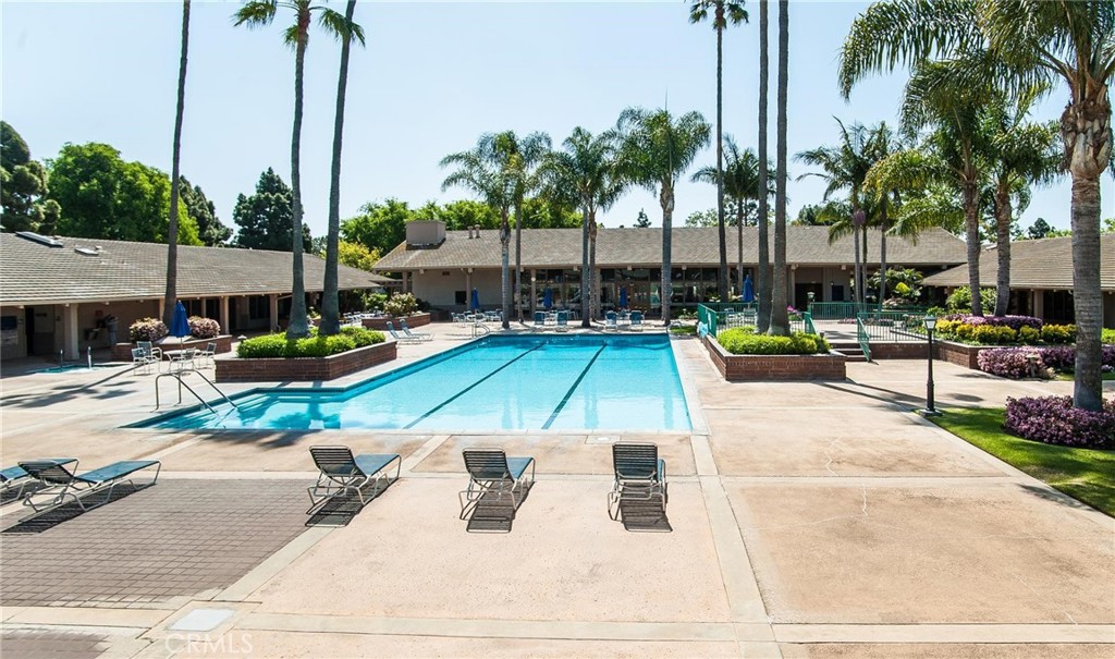 8606 Solano Circle B-1003