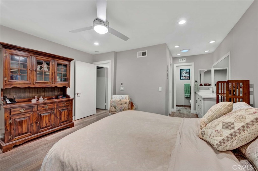 8606 Solano Circle B-1003