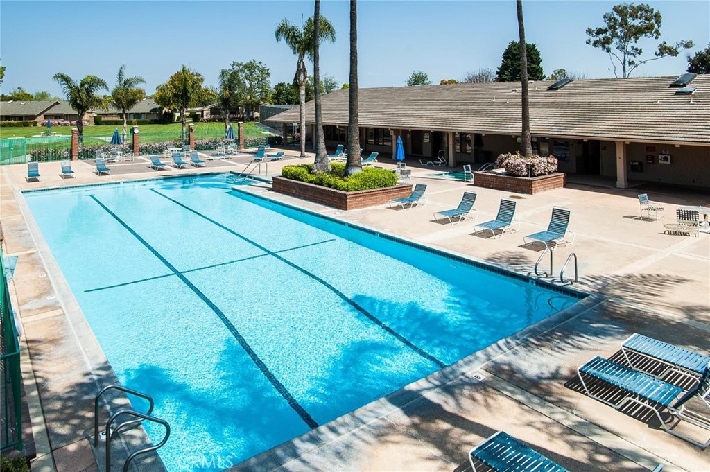 8606 Solano Circle B-1003