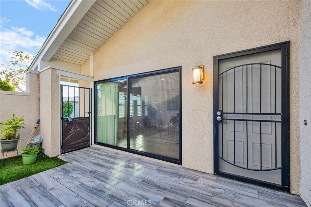 8606 Solano Circle B-1003