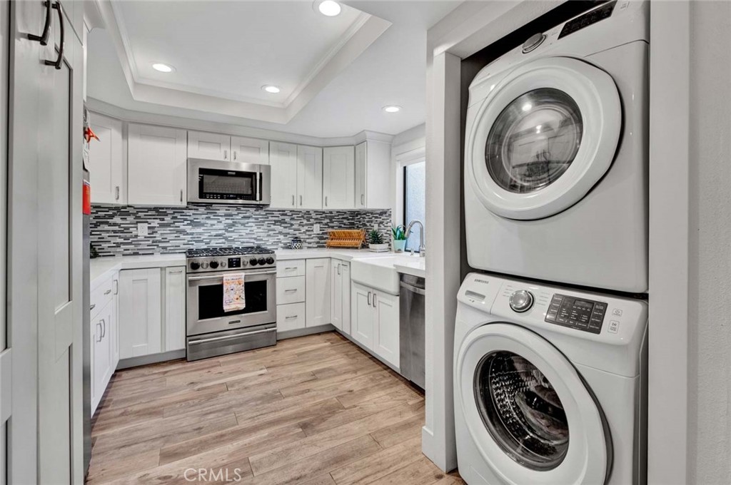 8606 Solano Circle B-1003