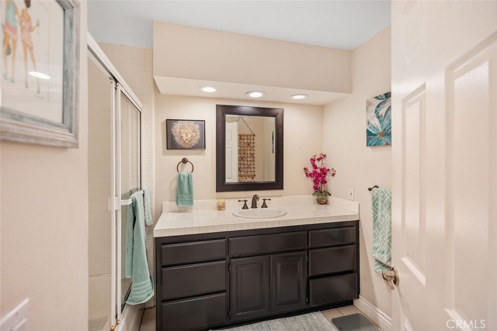 24596 Overlake Drive