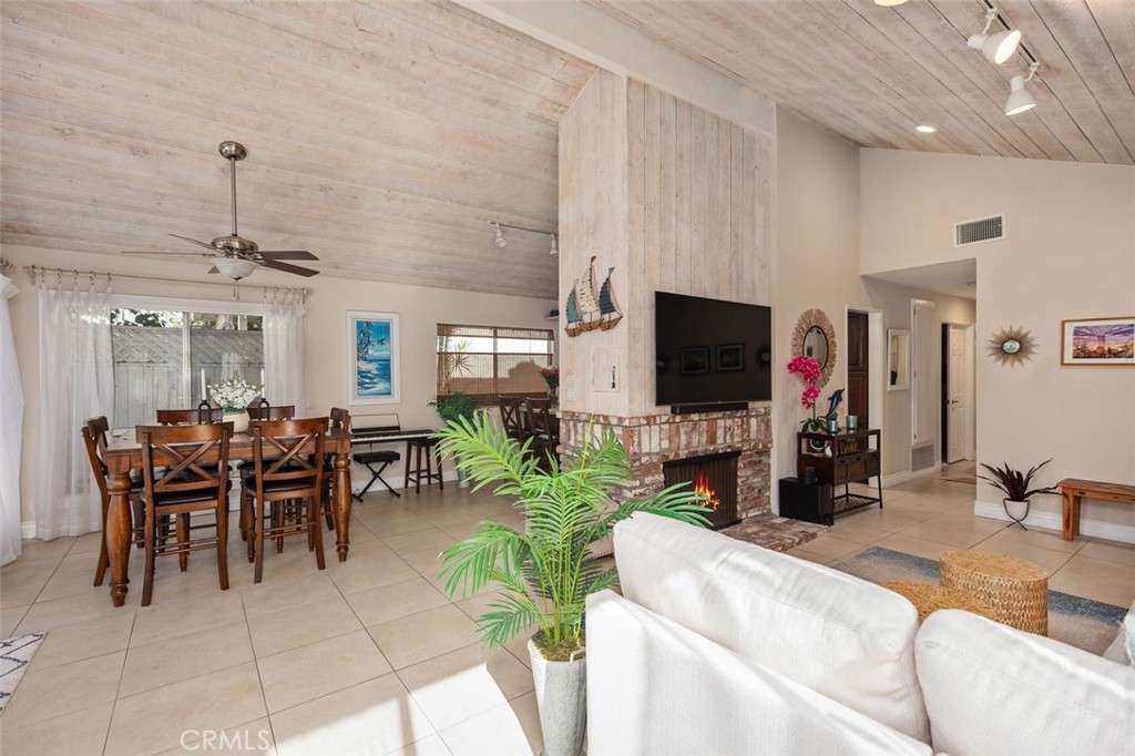 24596 Overlake Drive