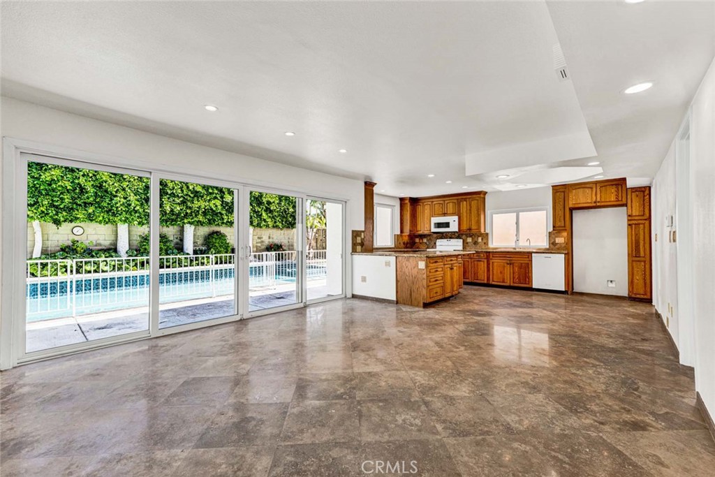 3368 California Street