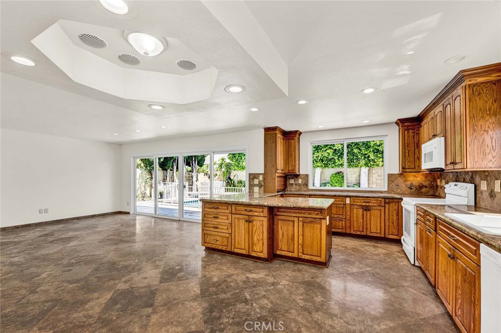 3368 California Street