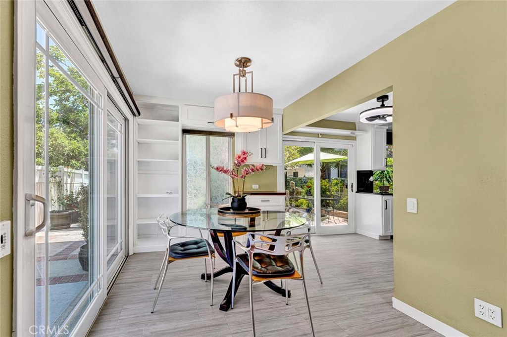 22482 Lake Forest Lane