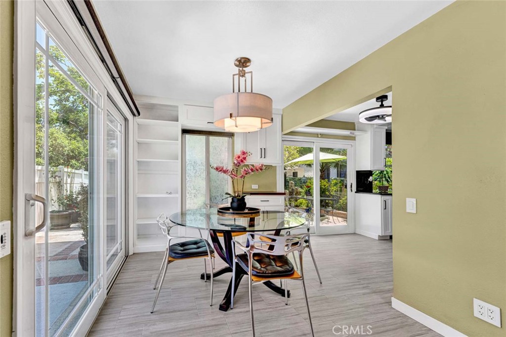 22482 Lake Forest Lane